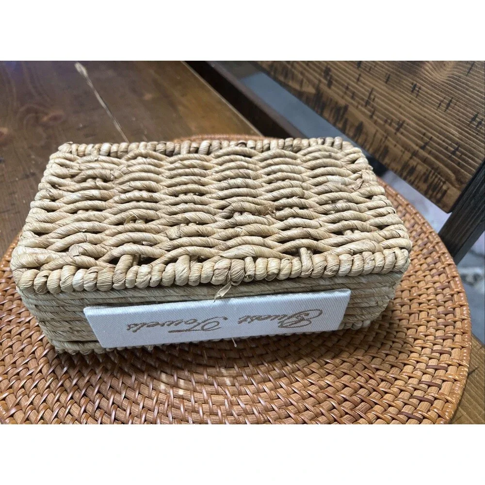 Unbranded vintage wicker